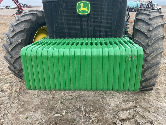 2022 John Deere 8R 250 Tractor