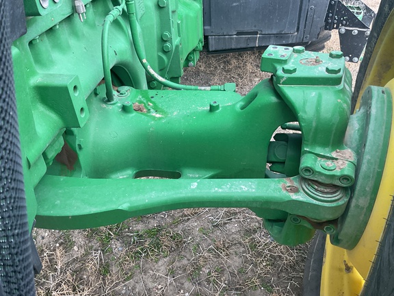 2022 John Deere 8R 250 Tractor