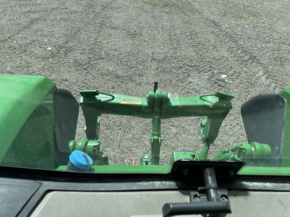 2022 John Deere 8R 250 Tractor