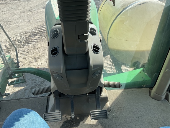 2023 John Deere 8RT 370 Tractor Rubber Track