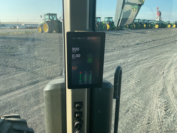 2024 John Deere 7R 250 Tractor