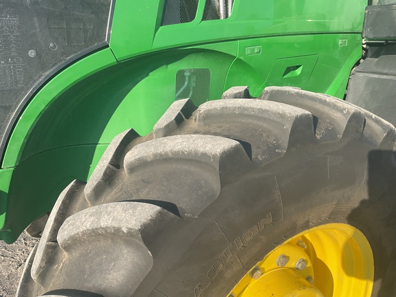 2024 John Deere 7R 250 Tractor
