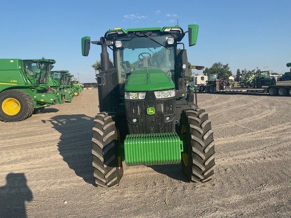 2024 John Deere 7R 250 Tractor