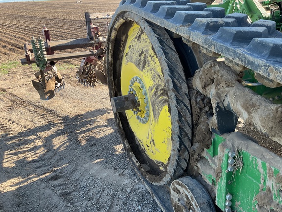 2024 John Deere 8RT 370 Tractor Rubber Track