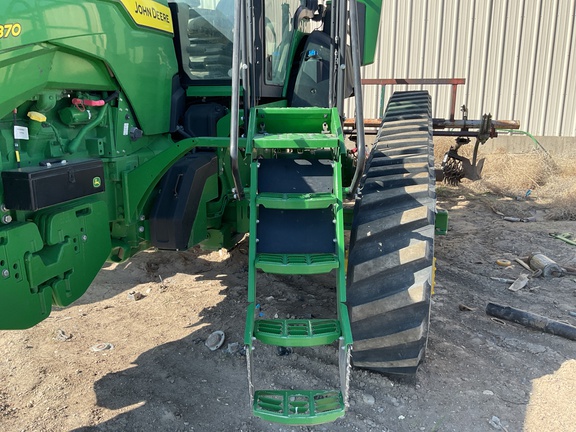 2023 John Deere 8RT 370 Tractor Rubber Track