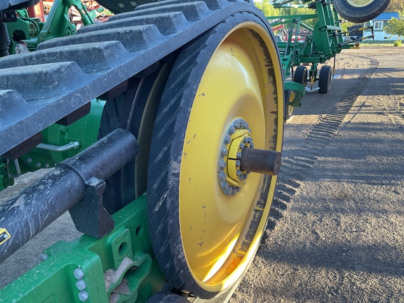 2023 John Deere 8RT 370 Tractor Rubber Track
