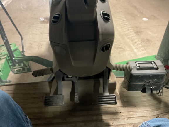 2023 John Deere 8RT 370 Tractor Rubber Track