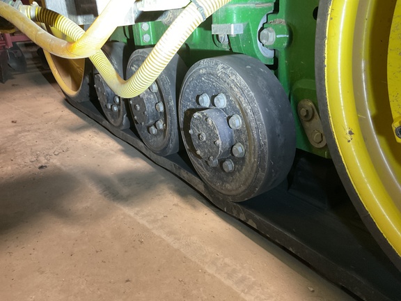 2023 John Deere 8RT 370 Tractor Rubber Track