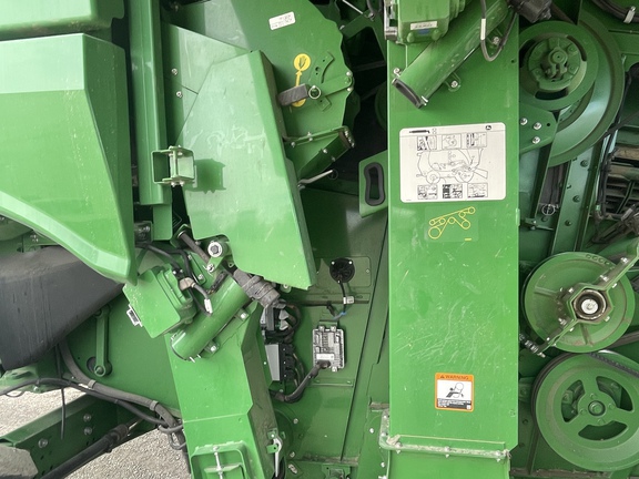 2022 John Deere S780 Combine