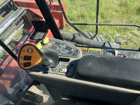 2002 Case IH WDX1101 Windrower