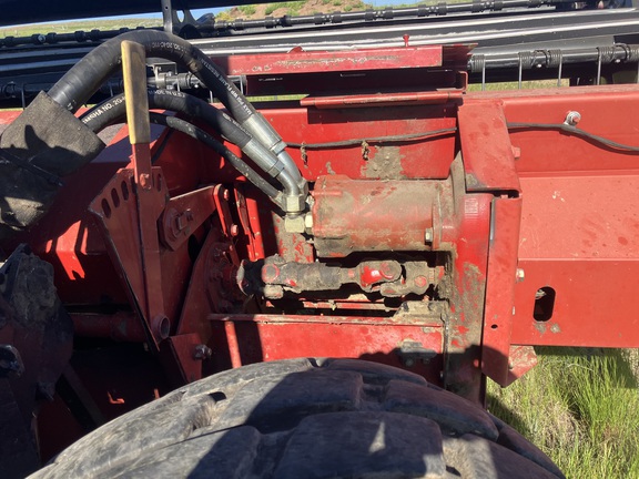 2002 Case IH WDX1101 Windrower