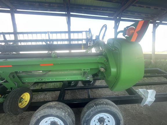 2011 John Deere 635D Header Combine