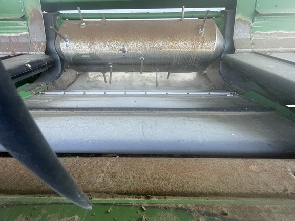 2011 John Deere 635D Header Combine