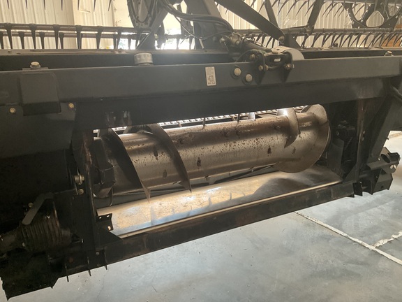 2014 MacDon D65-35 Header Combine