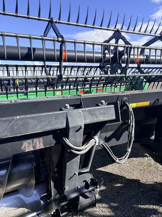 2014 MacDon D65-35 Header Combine
