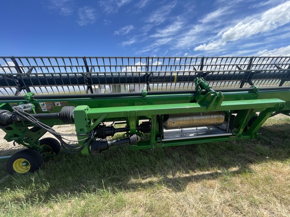 2016 John Deere 635D Header Combine