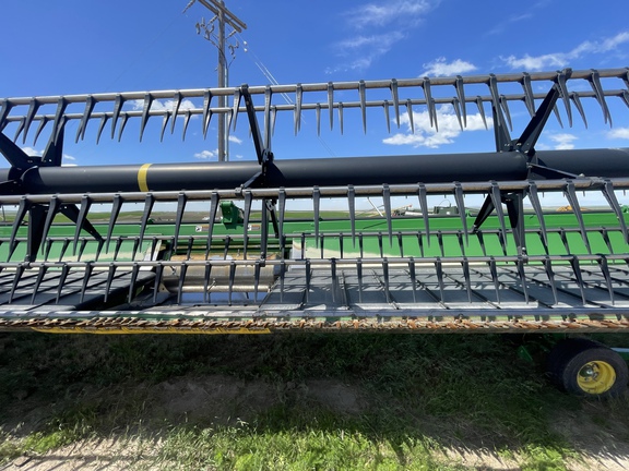 2016 John Deere 635D Header Combine