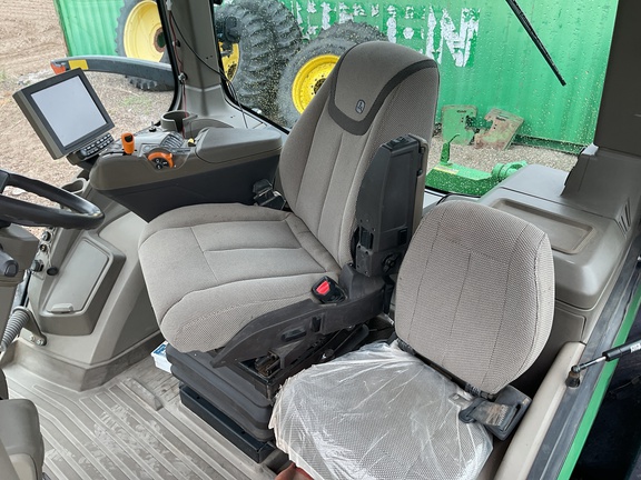 2021 John Deere 8RT 370 Tractor Rubber Track