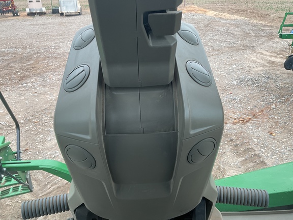 2021 John Deere 8RT 370 Tractor Rubber Track