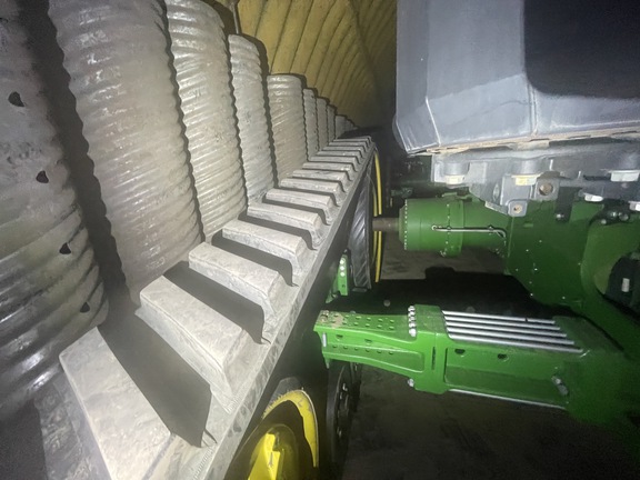 2021 John Deere 8RT 370 Tractor Rubber Track