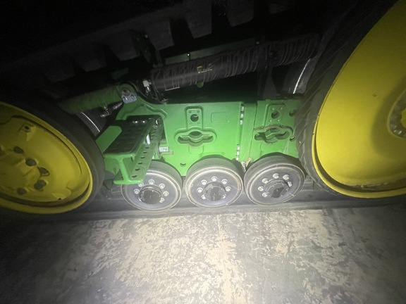 2021 John Deere 8RT 370 Tractor Rubber Track