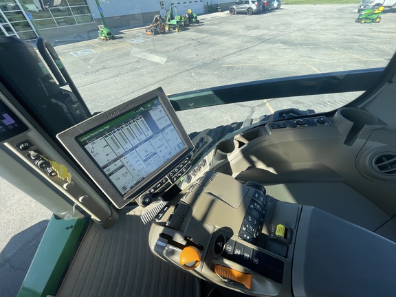 2021 John Deere 8RT 370 Tractor Rubber Track