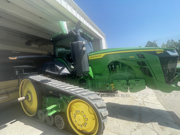 2021 John Deere 8RT 370 Tractor Rubber Track