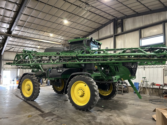 2024 John Deere 412R Sprayer/High Clearance
