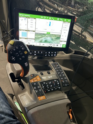 2024 John Deere 412R Sprayer/High Clearance