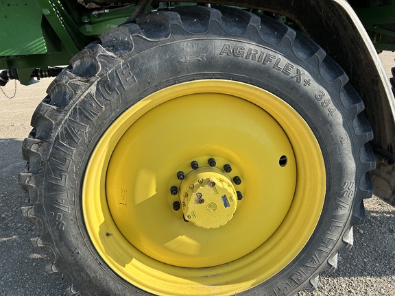 2024 John Deere 412R Sprayer/High Clearance