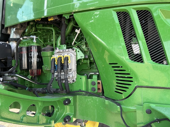 2024 John Deere 412R Sprayer/High Clearance