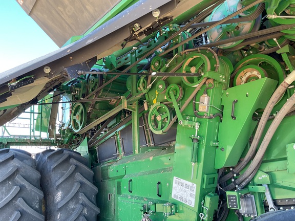 2025 John Deere X9 1100 Combine