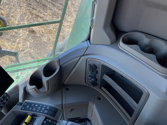 2025 John Deere X9 1100 Combine