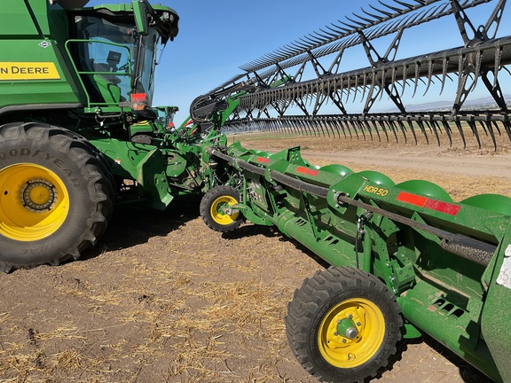 2025 John Deere HDR 50 Header Combine