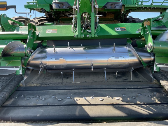 2025 John Deere HDR 50 Header Combine