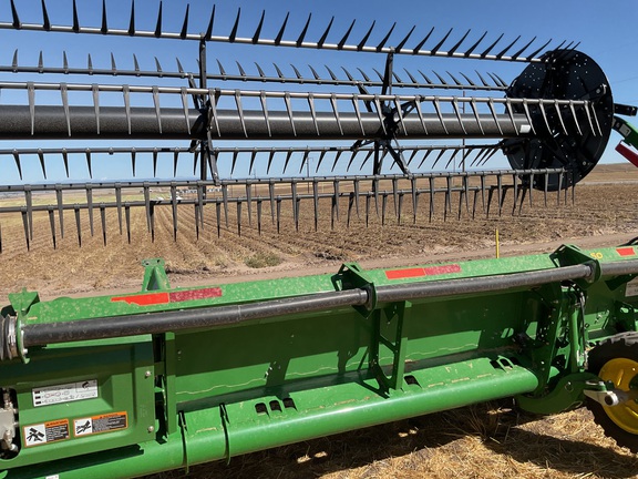 2025 John Deere HDR 50 Header Combine