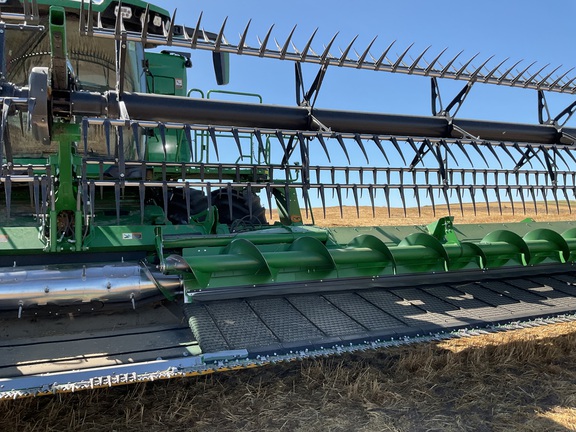 2025 John Deere HDR 50 Header Combine