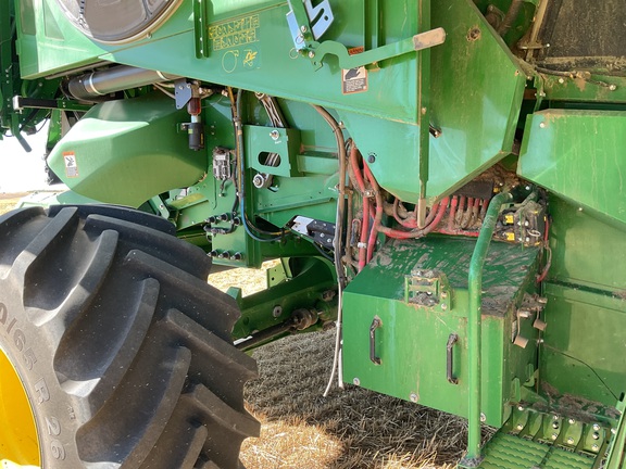 2025 John Deere X9 1100 Combine