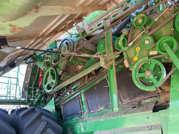 2025 John Deere X9 1100 Combine