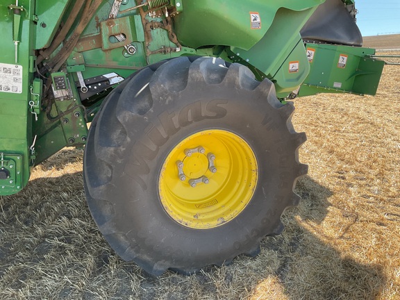 2025 John Deere X9 1100 Combine