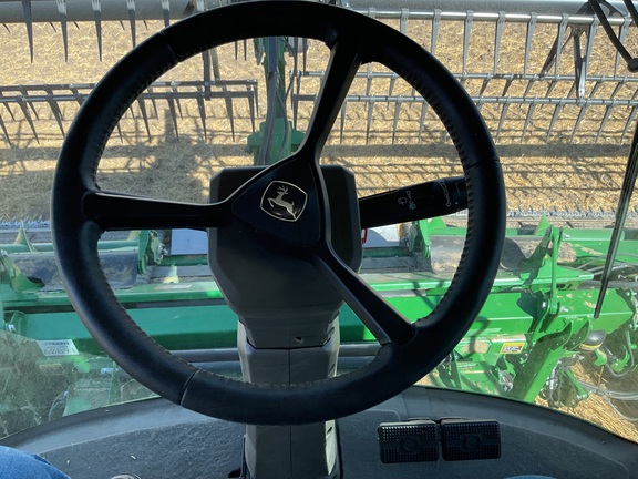 2025 John Deere X9 1100 Combine