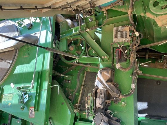 2025 John Deere X9 1100 Combine