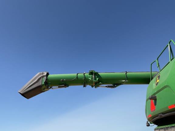 2025 John Deere X9 1100 Combine