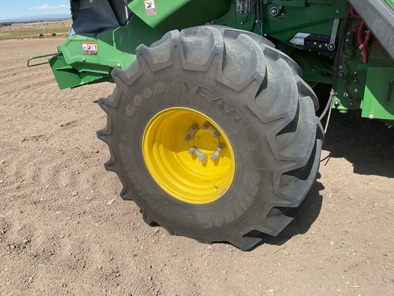 2025 John Deere X9 1100 Combine