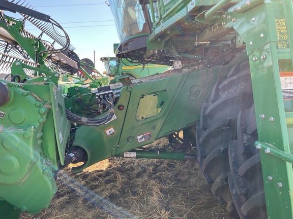 2025 John Deere X9 1100 Combine