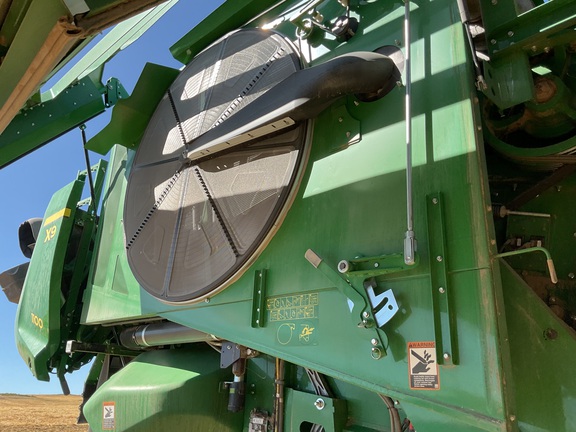 2025 John Deere X9 1100 Combine