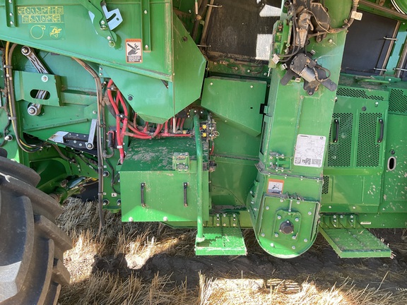 2025 John Deere X9 1100 Combine