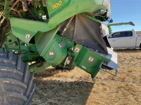 2025 John Deere X9 1100 Combine