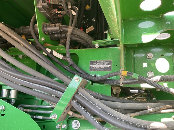 2025 John Deere X9 1100 Combine