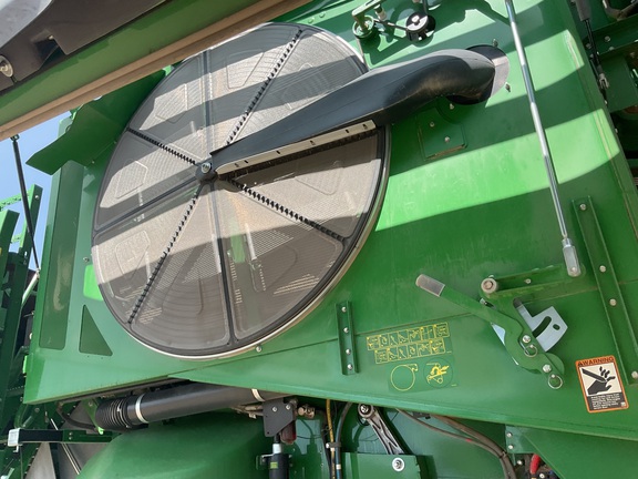 2025 John Deere X9 1100 Combine